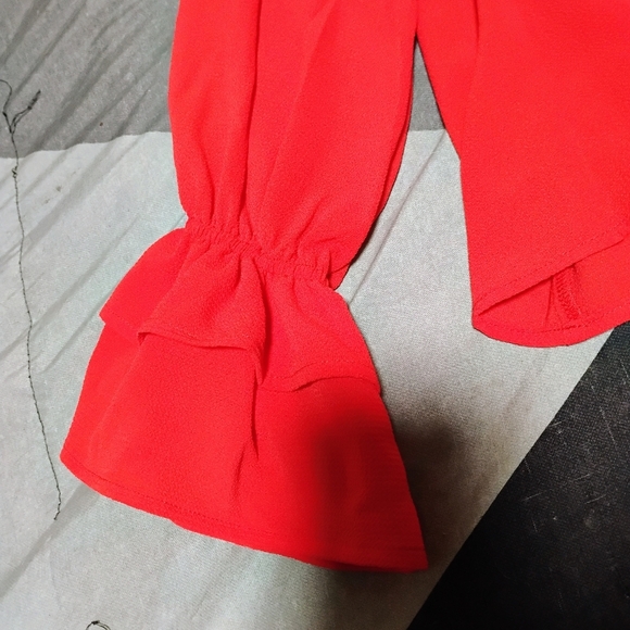 Vine & Love Bold Red Blouse (NWOT) - Picture 3 of 8